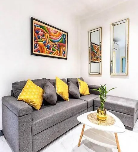 Kaiyana Apartment