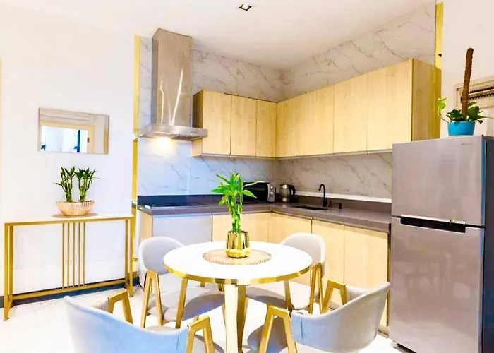 Kaiyana Apartment